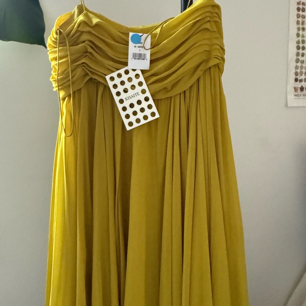 Elegant Yellow Maxi Dress - Picture 4 of 8
